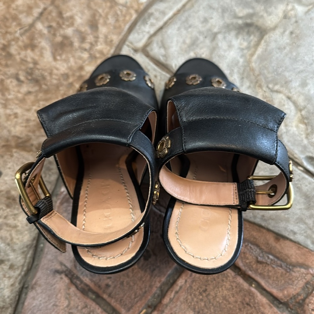 Coach Heels. - Picture 2 of 3